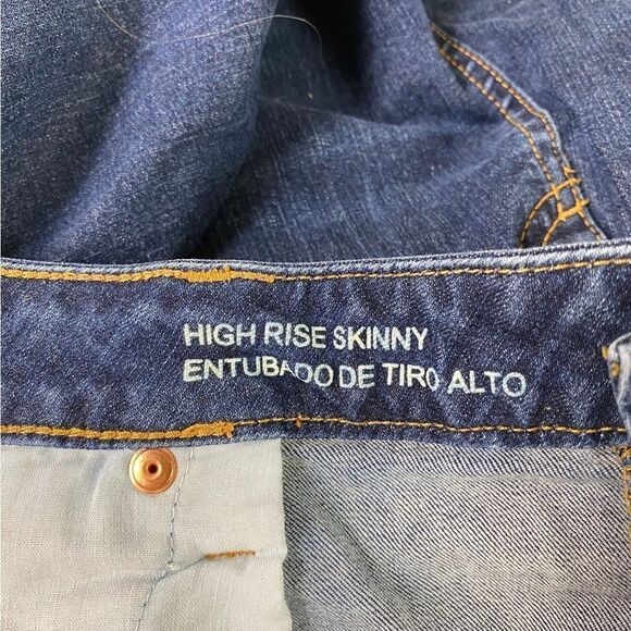 Wild Fable 18 denim cut off shorts dark wash high waisted stretchy - Picture 4 of 4